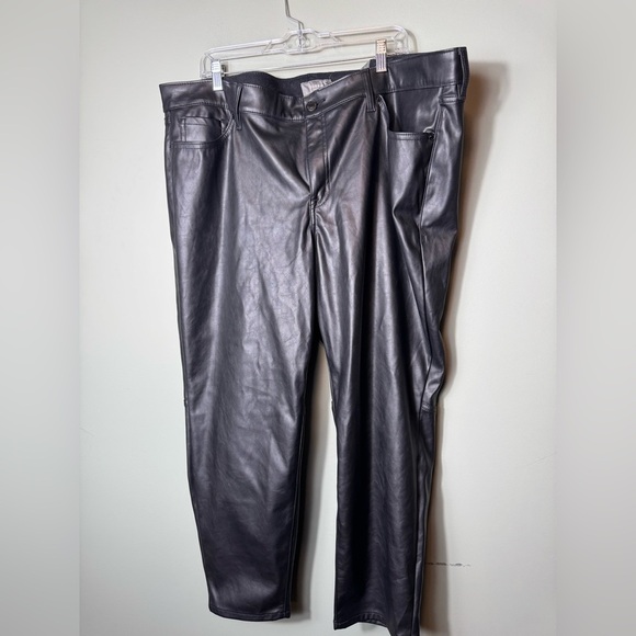 Torrid Women’s Perfect Skinny Faux Leather High Rise Pants Size 24R Black NWT - Picture 1 of 8